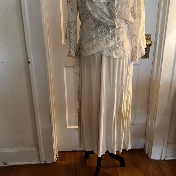 The Limited @90’s Vintage silk wrap blouse with v-neck t-shirt under dress. - Picture 2 of 9